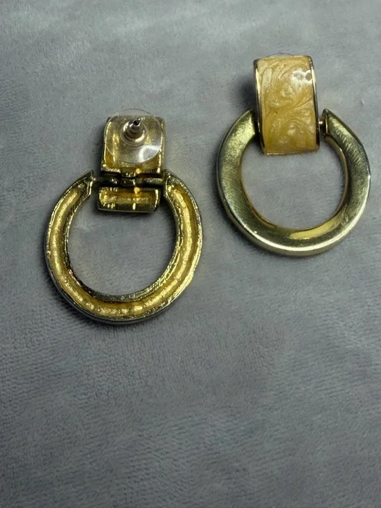 VTG Gold and Cream Hoop Drop Earrings - Women Jewelry - Picture 2 of 6